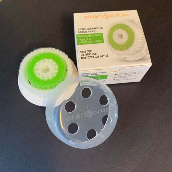 4 NIB Clarisonic Acne Cleansing Brush Heads New - Picture 2 of 6